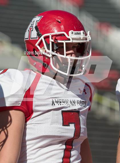 Thumbnail 3 in Lone Peak vs. American Fork (UHSAA 5A Semifinal) photogallery.