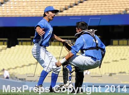 Thumbnail 1 in Bishop Amat vs. Palm Desert (CIF-SS D3 Final) photogallery.
