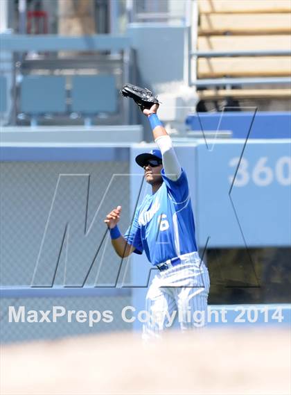 Thumbnail 3 in Bishop Amat vs. Palm Desert (CIF-SS D3 Final) photogallery.