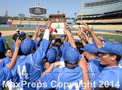 Thumbnail 2 in Bishop Amat vs. Palm Desert (CIF-SS D3 Final) photogallery.