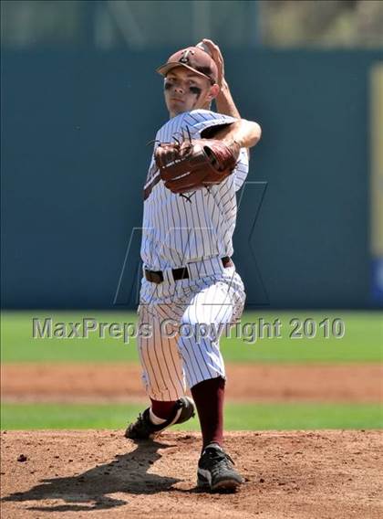 Thumbnail 1 in Torrance vs. Palm Desert (CIF SS D4 Final) photogallery.