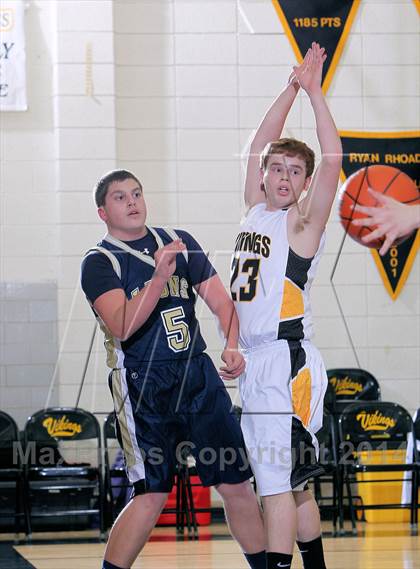 Thumbnail 3 in Clarion-Limestone vs Venango Catholic photogallery.