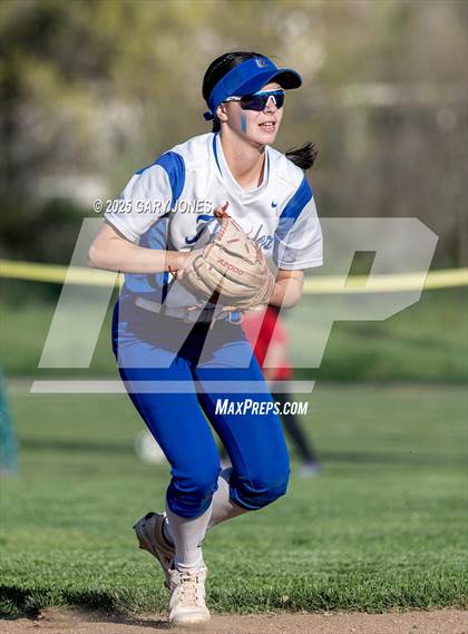 Thumbnail 3 in Rocklin vs. Whitney photogallery.