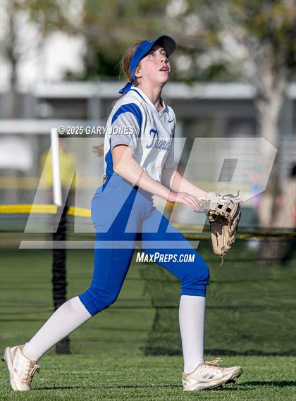 Thumbnail 3 in Rocklin vs. Whitney photogallery.