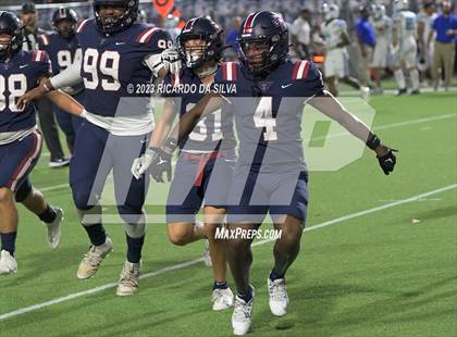Thumbnail 3 in Tompkins vs Katy Taylor photogallery.