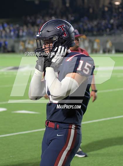 Thumbnail 3 in Tompkins vs Katy Taylor photogallery.