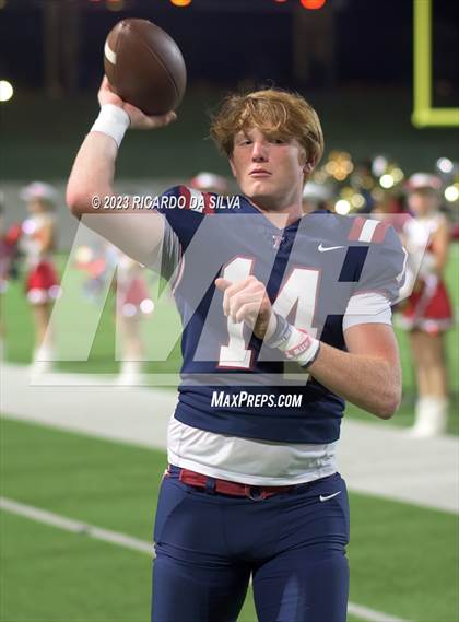 Thumbnail 2 in Tompkins vs Katy Taylor photogallery.