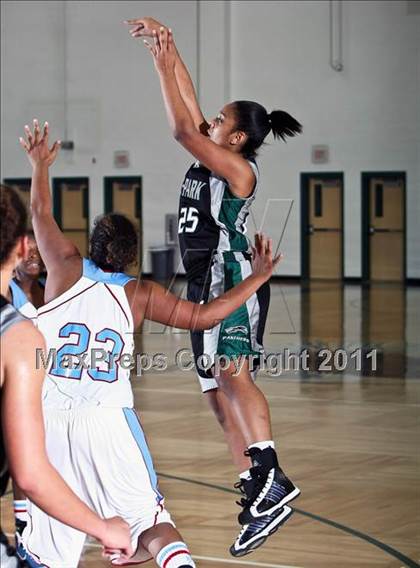 Thumbnail 3 in Kingwood Park vs.Madison [James] (McDonald's Texas Invitational) photogallery.