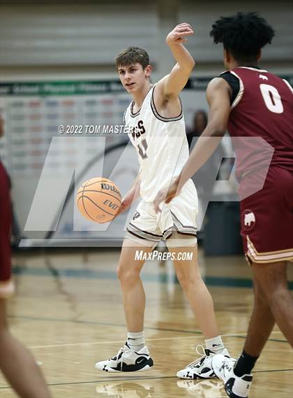 Thumbnail 1 in Cannon vs. Virginia Episcopal School photogallery.