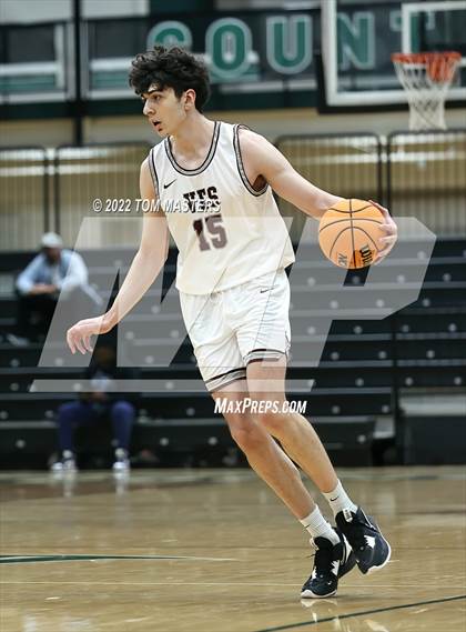 Thumbnail 1 in Cannon vs. Virginia Episcopal School photogallery.