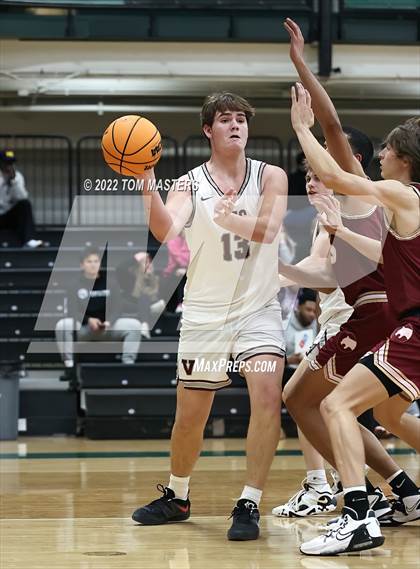 Thumbnail 1 in Cannon vs. Virginia Episcopal School photogallery.