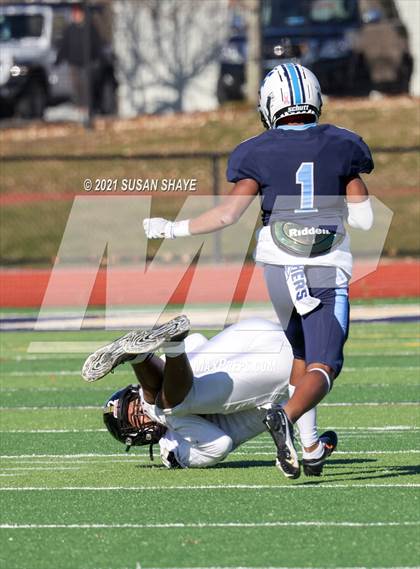 Thumbnail 1 in Franklin vs. Central (MIAA Division 1 Semifinal) photogallery.