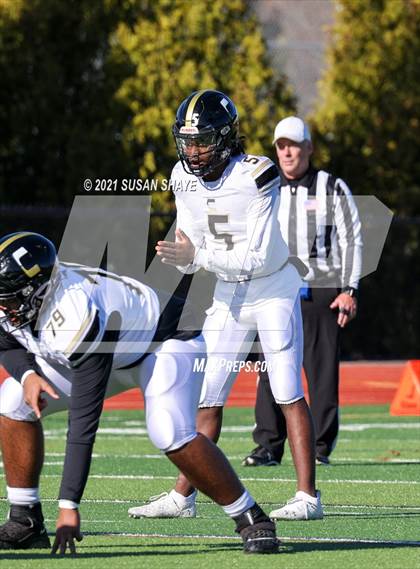 Thumbnail 2 in Franklin vs. Central (MIAA Division 1 Semifinal) photogallery.