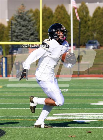 Thumbnail 3 in Franklin vs. Central (MIAA Division 1 Semifinal) photogallery.