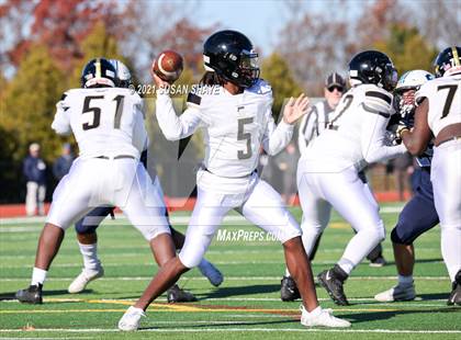 Thumbnail 2 in Franklin vs. Central (MIAA Division 1 Semifinal) photogallery.