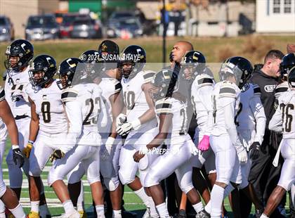 Thumbnail 2 in Franklin vs. Central (MIAA Division 1 Semifinal) photogallery.