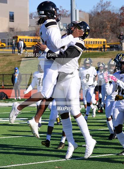 Thumbnail 1 in Franklin vs. Central (MIAA Division 1 Semifinal) photogallery.
