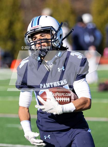 Thumbnail 2 in Franklin vs. Central (MIAA Division 1 Semifinal) photogallery.