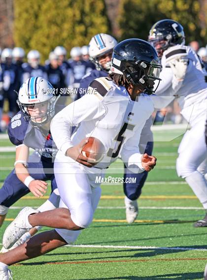 Thumbnail 3 in Franklin vs. Central (MIAA Division 1 Semifinal) photogallery.