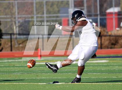 Thumbnail 2 in Franklin vs. Central (MIAA Division 1 Semifinal) photogallery.