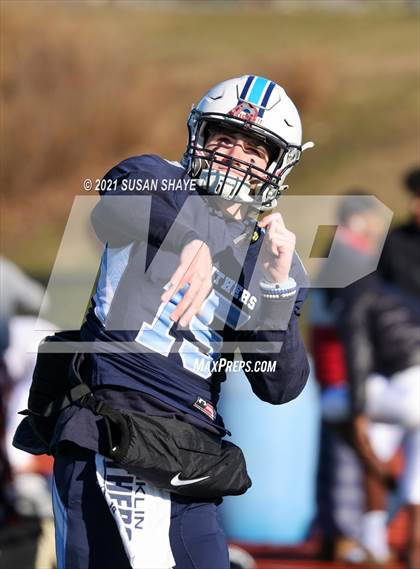 Thumbnail 3 in Franklin vs. Central (MIAA Division 1 Semifinal) photogallery.