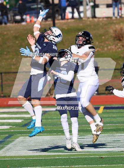 Thumbnail 1 in Franklin vs. Central (MIAA Division 1 Semifinal) photogallery.