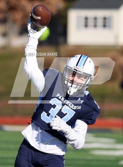 Thumbnail 2 in Franklin vs. Central (MIAA Division 1 Semifinal) photogallery.