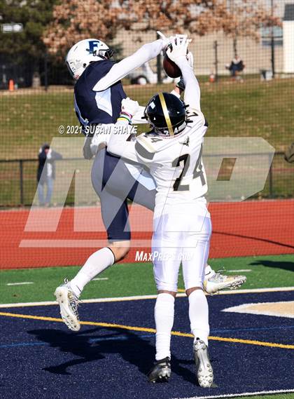 Thumbnail 2 in Franklin vs. Central (MIAA Division 1 Semifinal) photogallery.