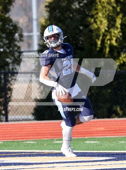 Thumbnail 2 in Franklin vs. Central (MIAA Division 1 Semifinal) photogallery.