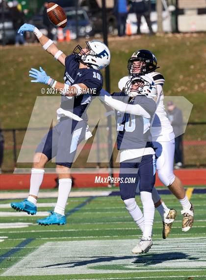 Thumbnail 2 in Franklin vs. Central (MIAA Division 1 Semifinal) photogallery.