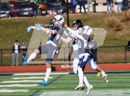 Thumbnail 1 in Franklin vs. Central (MIAA Division 1 Semifinal) photogallery.
