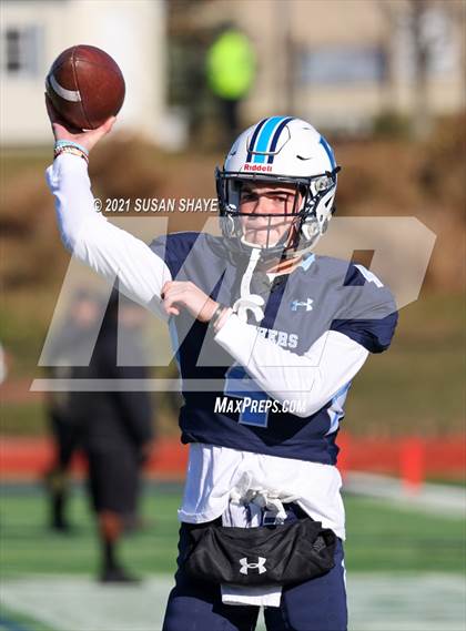 Thumbnail 2 in Franklin vs. Central (MIAA Division 1 Semifinal) photogallery.
