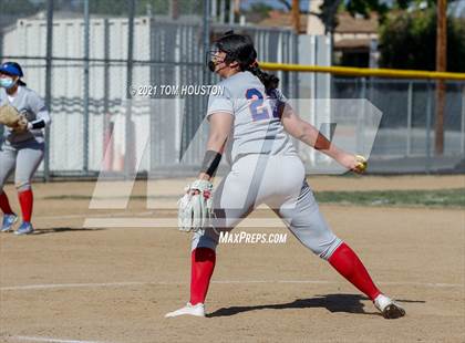 Thumbnail 2 in San Gabriel @ Alhambra photogallery.