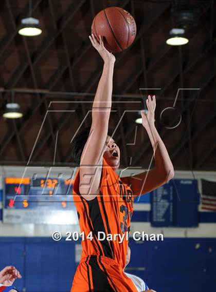 Thumbnail 3 in San Gabriel vs South Pasadena (San Marino Tournament) photogallery.