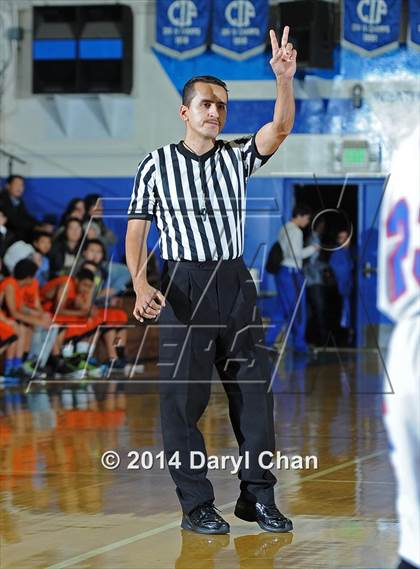 Thumbnail 3 in San Gabriel vs South Pasadena (San Marino Tournament) photogallery.