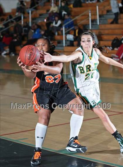Thumbnail 3 in Brea Olinda vs. Washington (West Coast Jamboree) photogallery.