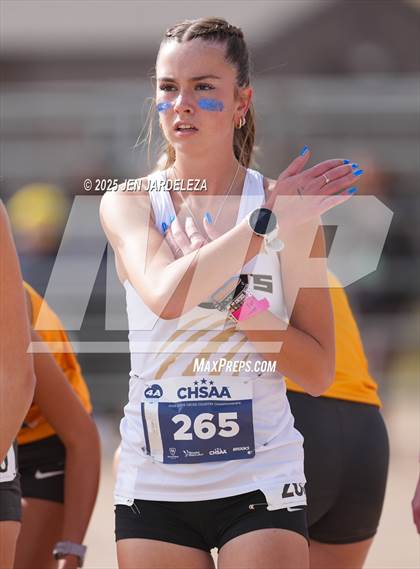 Thumbnail 2 in CHSAA 4A Cross Country Final photogallery.