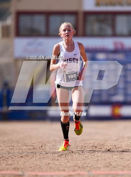 Thumbnail 2 in CHSAA 4A Cross Country Final photogallery.