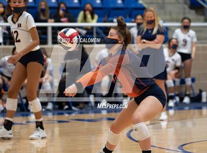 Thumbnail 2 in Brandeis vs Reagan [Ronald] (UIL 6A Regional Playoff) photogallery.