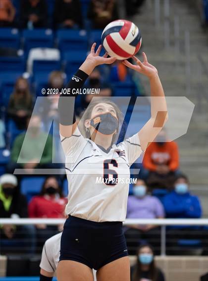 Thumbnail 1 in Brandeis vs Reagan [Ronald] (UIL 6A Regional Playoff) photogallery.