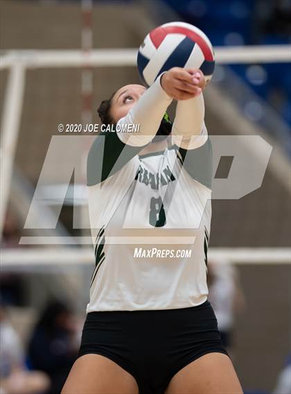 Thumbnail 2 in Brandeis vs Reagan [Ronald] (UIL 6A Regional Playoff) photogallery.