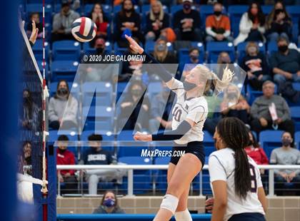 Thumbnail 1 in Brandeis vs Reagan [Ronald] (UIL 6A Regional Playoff) photogallery.