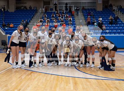 Thumbnail 1 in Brandeis vs Reagan [Ronald] (UIL 6A Regional Playoff) photogallery.