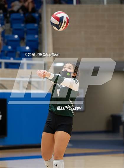 Thumbnail 1 in Brandeis vs Reagan [Ronald] (UIL 6A Regional Playoff) photogallery.