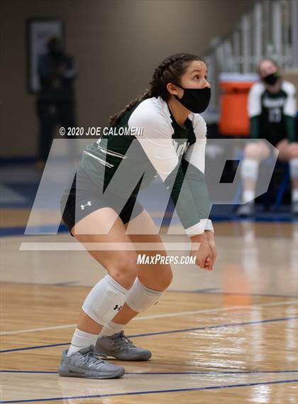 Thumbnail 1 in Brandeis vs Reagan [Ronald] (UIL 6A Regional Playoff) photogallery.
