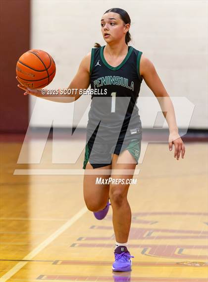 Thumbnail 3 in Peninsula @ Capital photogallery.