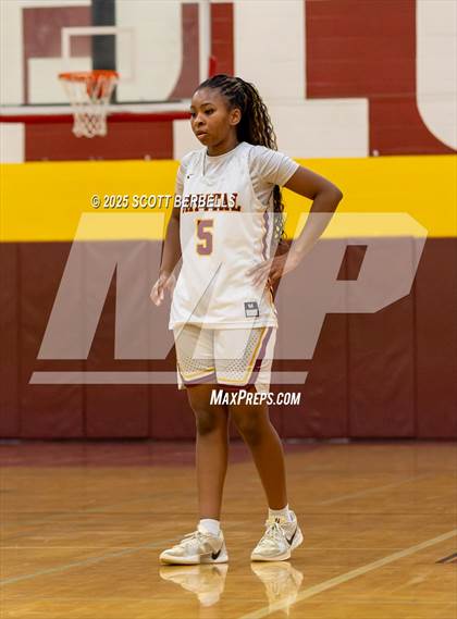 Thumbnail 1 in Peninsula @ Capital photogallery.