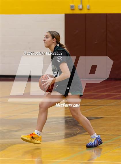 Thumbnail 1 in Peninsula @ Capital photogallery.