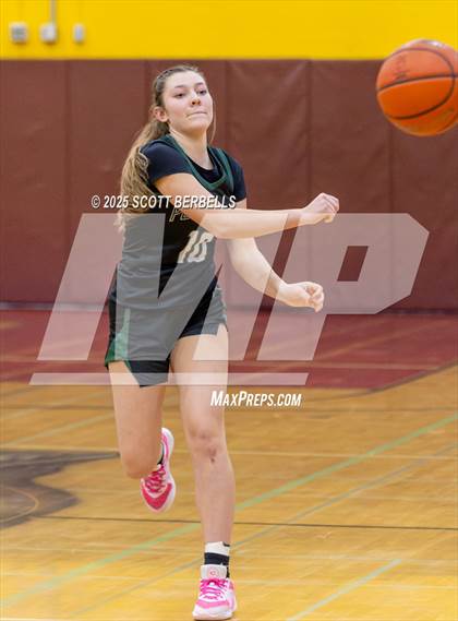 Thumbnail 2 in Peninsula @ Capital photogallery.