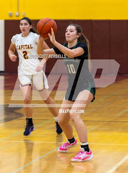 Thumbnail 1 in Peninsula @ Capital photogallery.